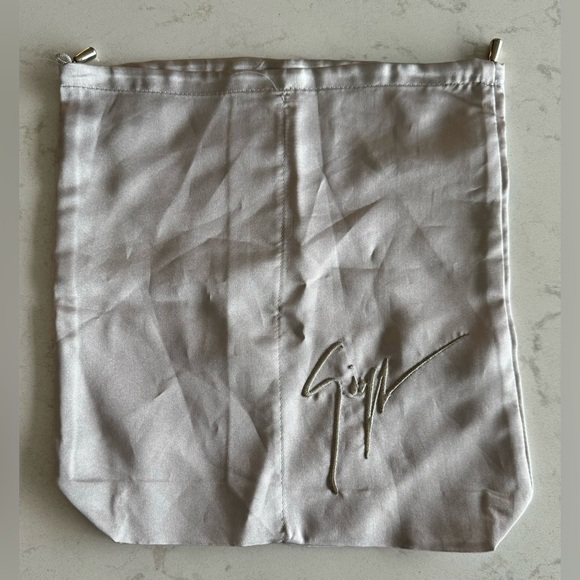 Giuseppe Zanotti Yvette Pump Sable Size 40 - Picture 7 of 9